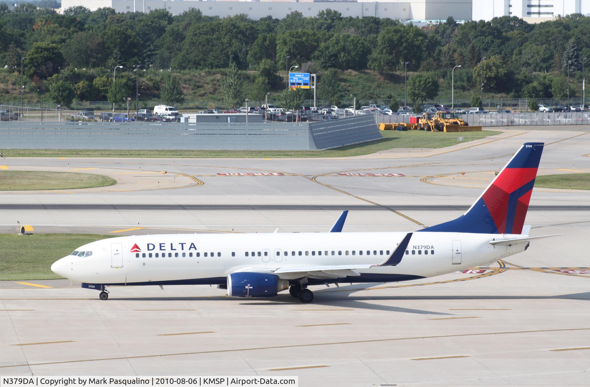 N379DA, 1999 Boeing 737-832 C/N 30349, Boeing 737-800