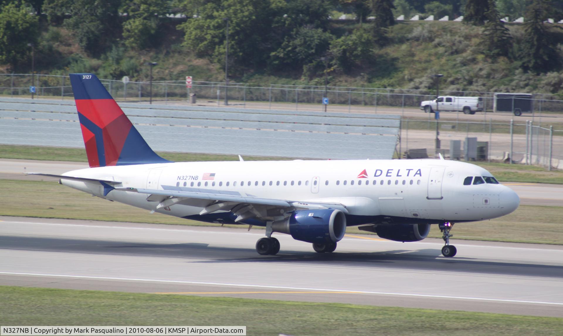 N327NB, 2001 Airbus A319-114 C/N 1501, Airbus A319