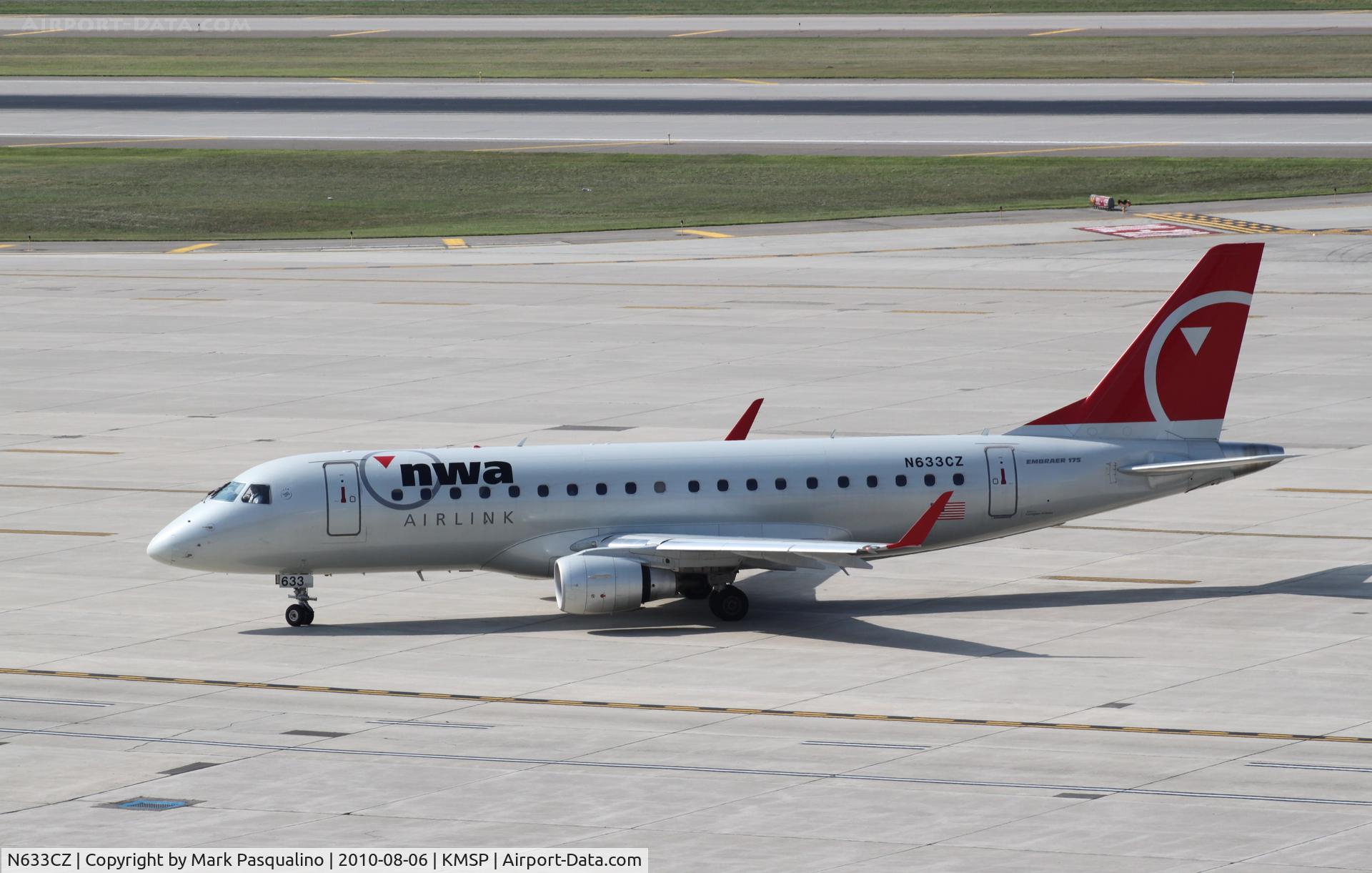 N633CZ, 2008 Embraer 175LR (ERJ-170-200LR) C/N 17000245, ERJ 190-200 LR