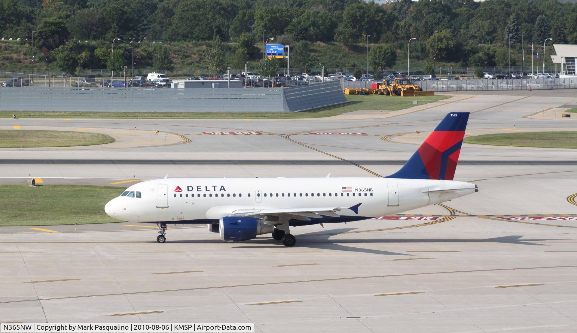 N365NW, 1999 Airbus A320-212 C/N 0964, Airbus A320