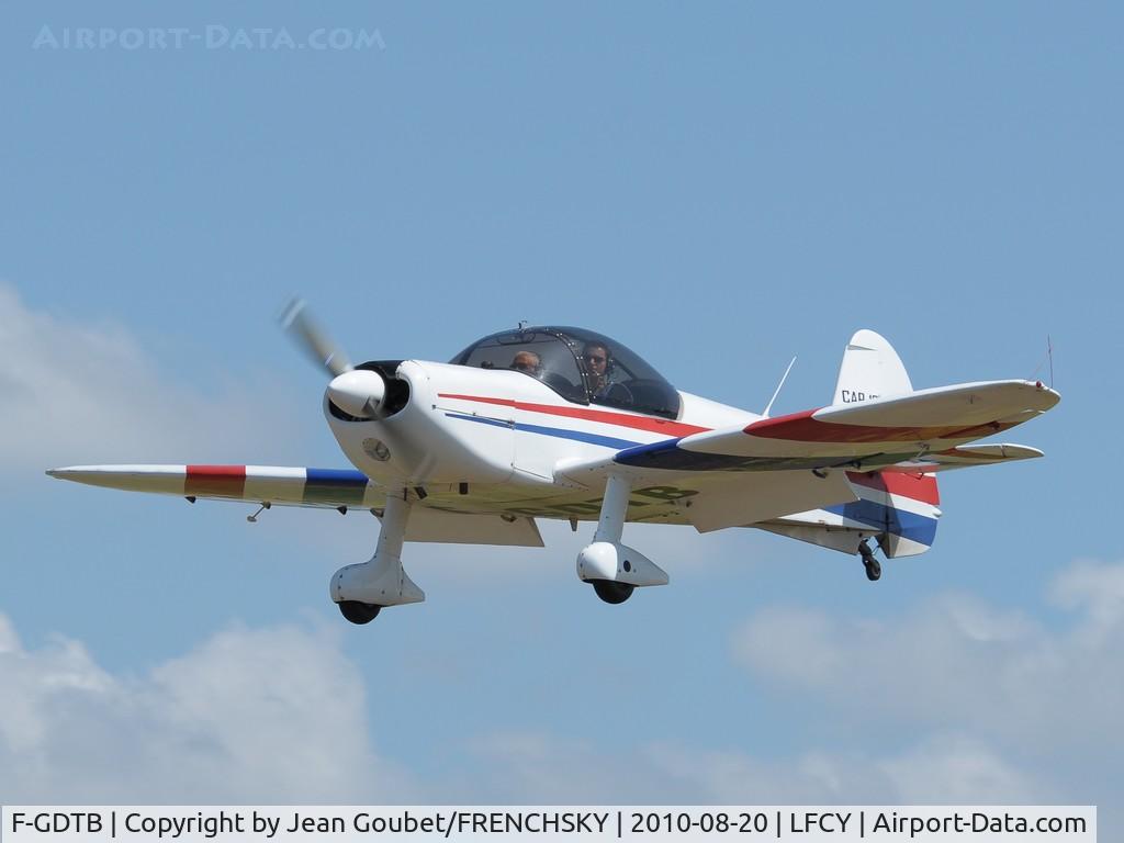 F-GDTB, Mudry CAP-10 C/N 180, à l'attéro