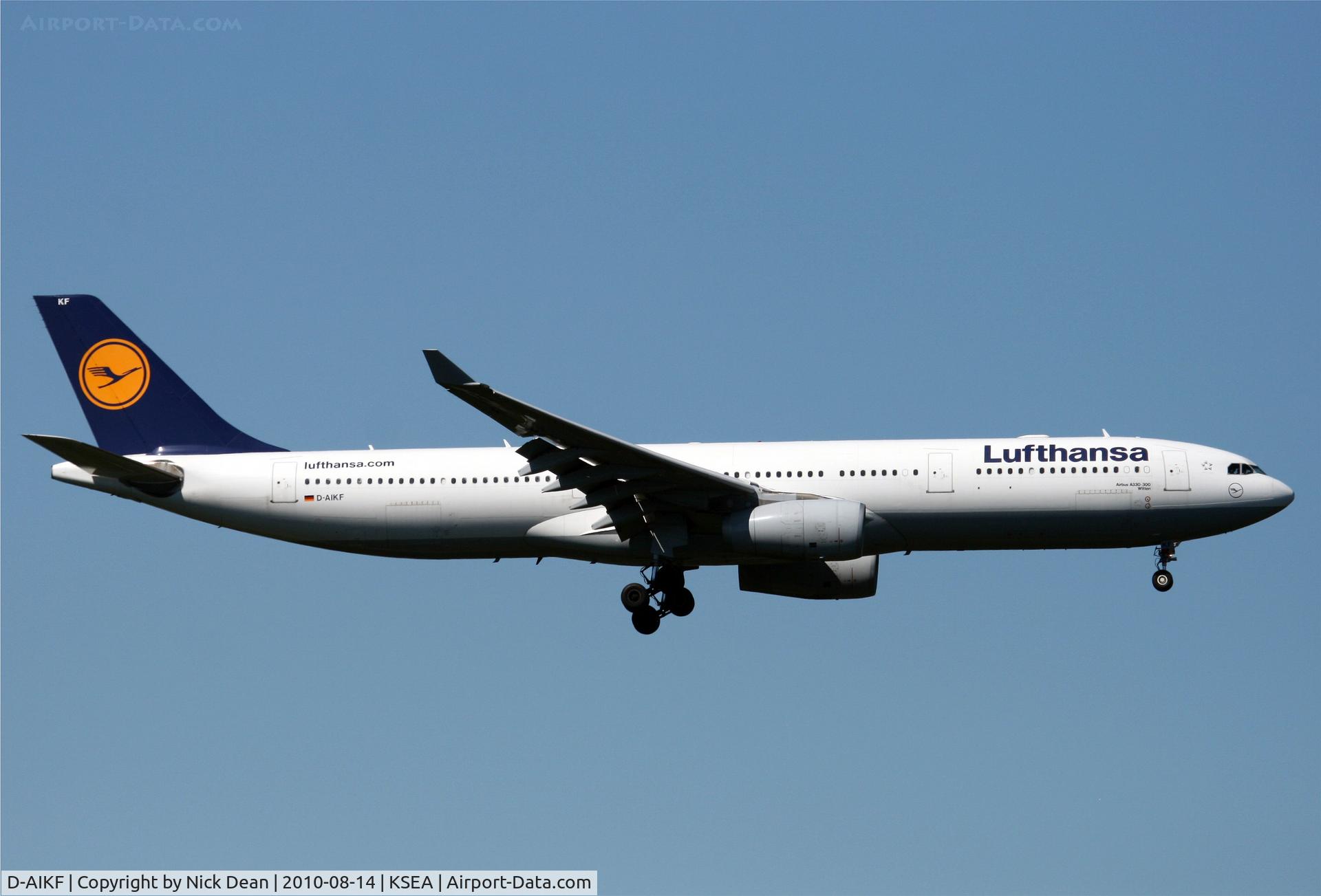 D-AIKF, 2004 Airbus A330-343X C/N 642, KSEA