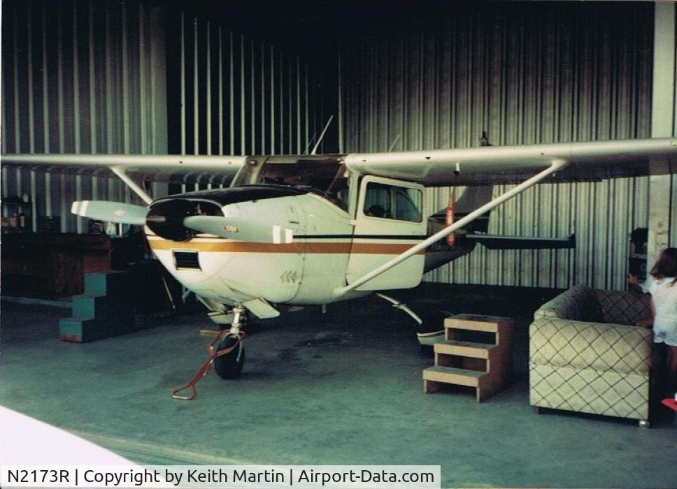 N2173R, 1964 Cessna 182G Skylane C/N 18255373, In the hanger at Chino.