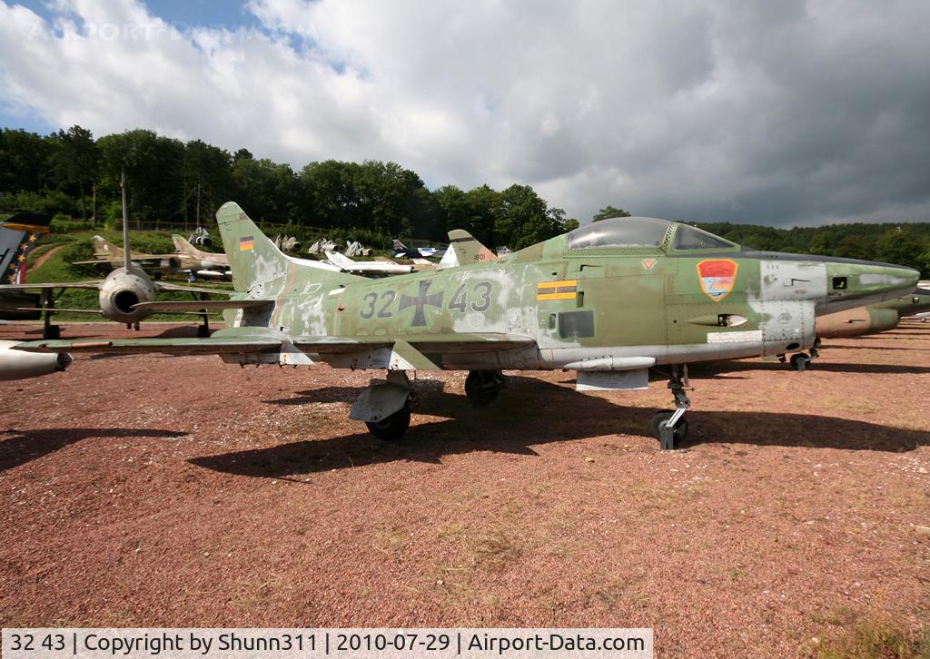 32 43, Fiat G-91R/3 C/N D512, S/n 512 - Germany Air Force Fiat G.91R preserved inside Savigny-les-Beaune Museum...