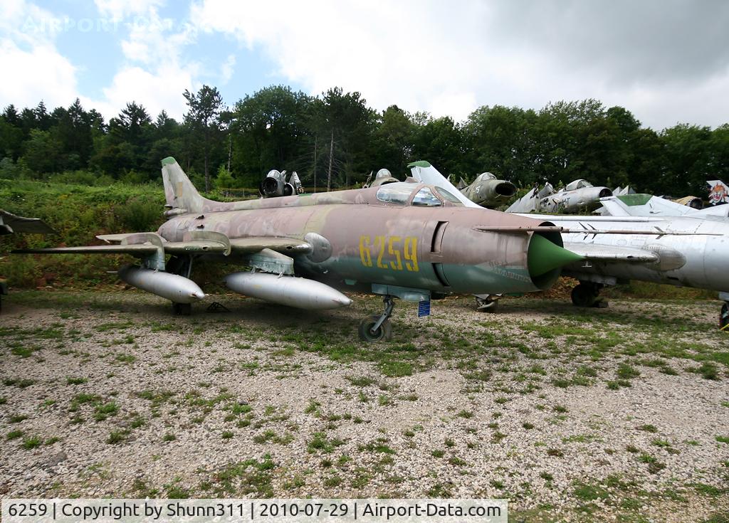 6259, Sukhoi Su-20 C/N 74209, C/n 74209 - Poland Air Force Su-20 preserved inside Savigny-les-Beaune Museum...