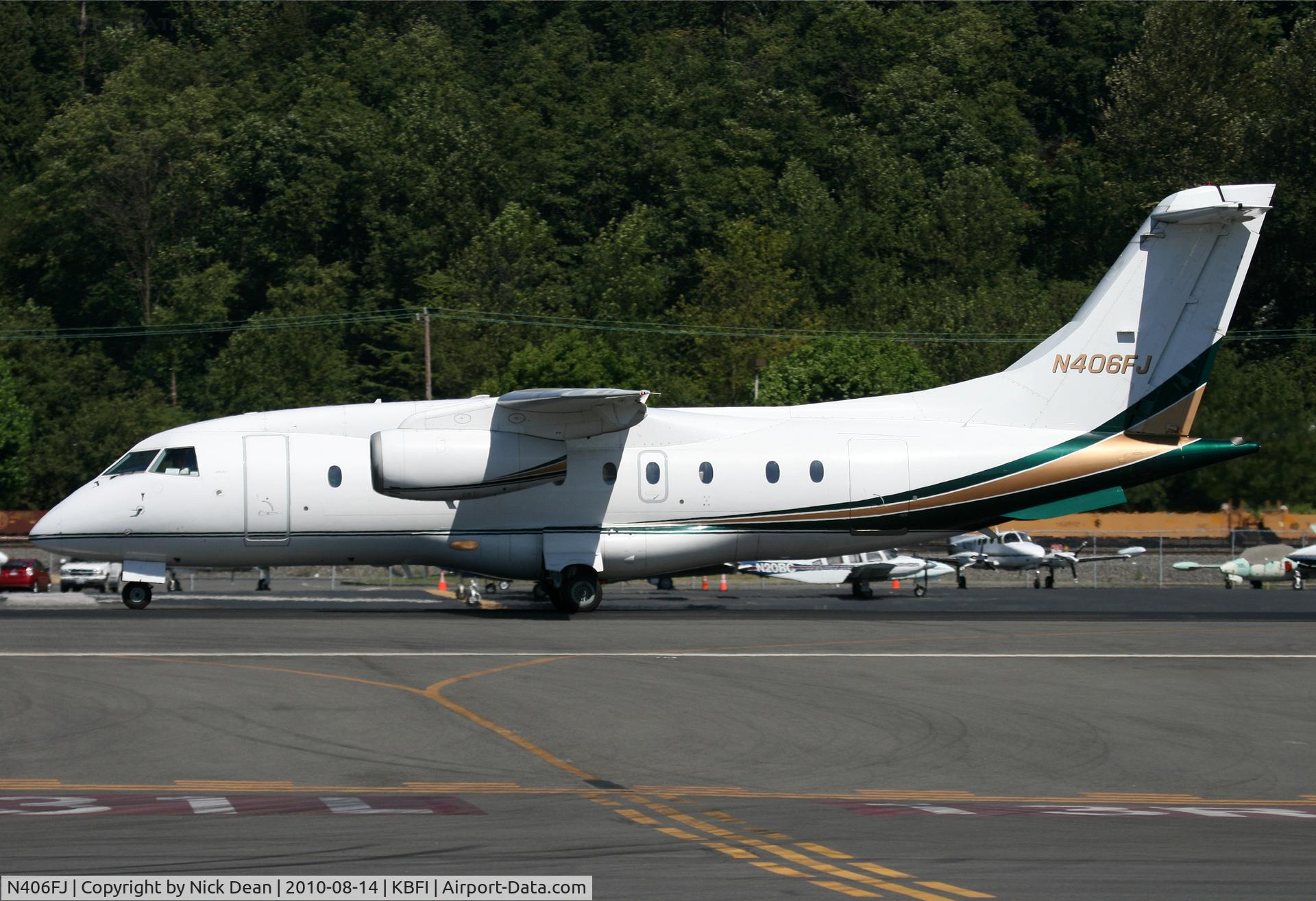 N406FJ, 2000 Fairchild Dornier 328-300 328JET C/N 3156, KBFI