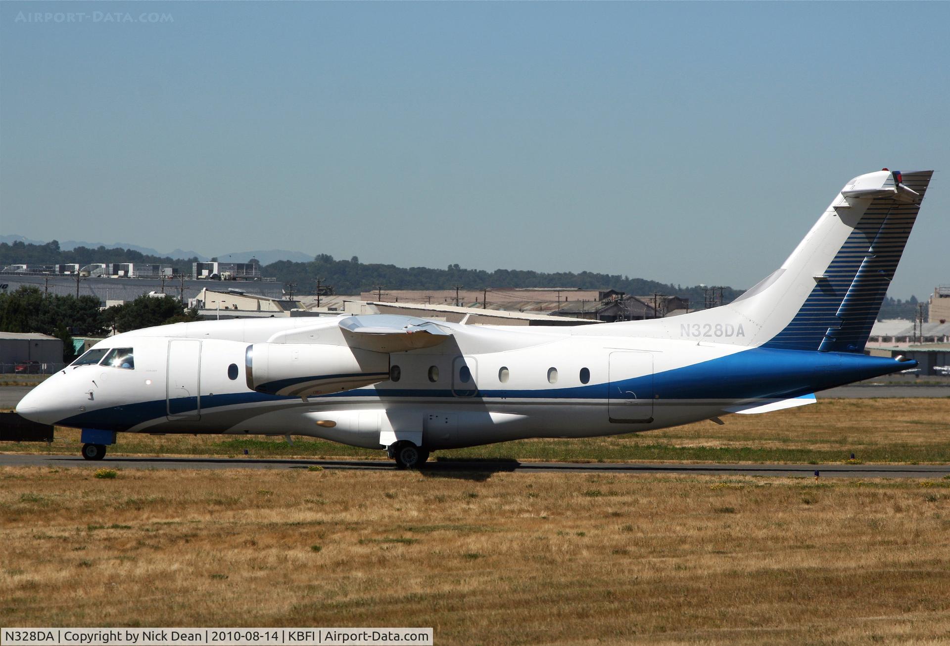 N328DA, 2001 Fairchild Dornier 328-300 328JET C/N 3171, KBFI