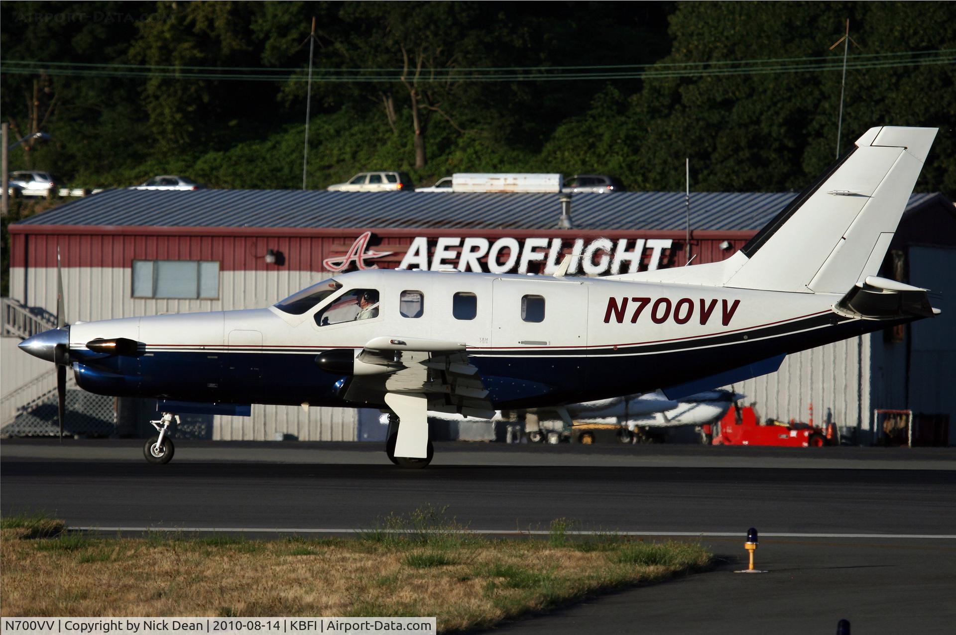 N700VV, Socata TBM-700 C/N 164, KBFI