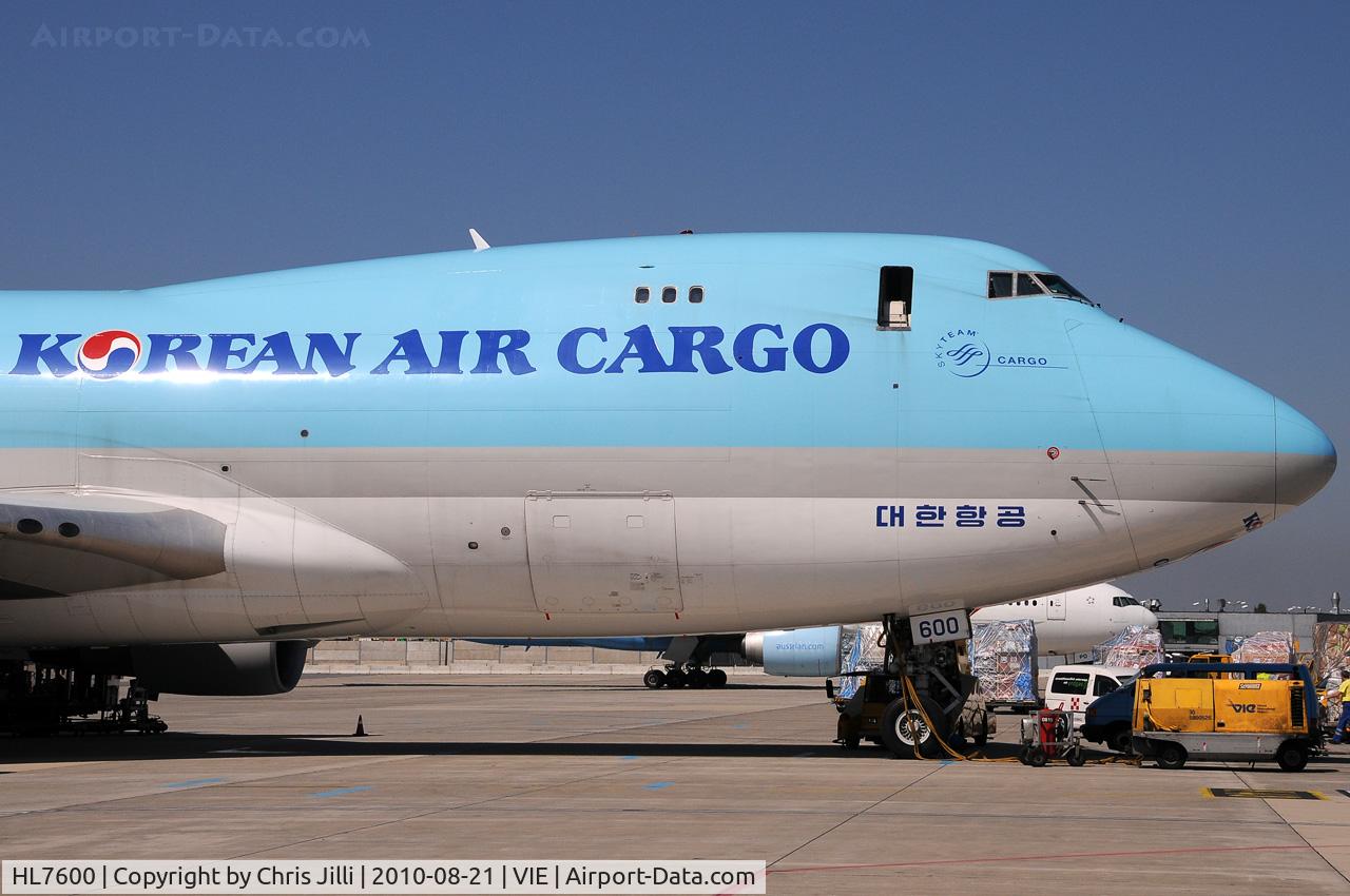 HL7600, 2004 Boeing 747-4B5F/SCD C/N 33945, Korean Air Cargo