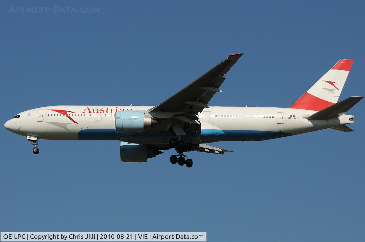 OE-LPC, 2002 Boeing 777-2Z9/ER C/N 29313, Austrian