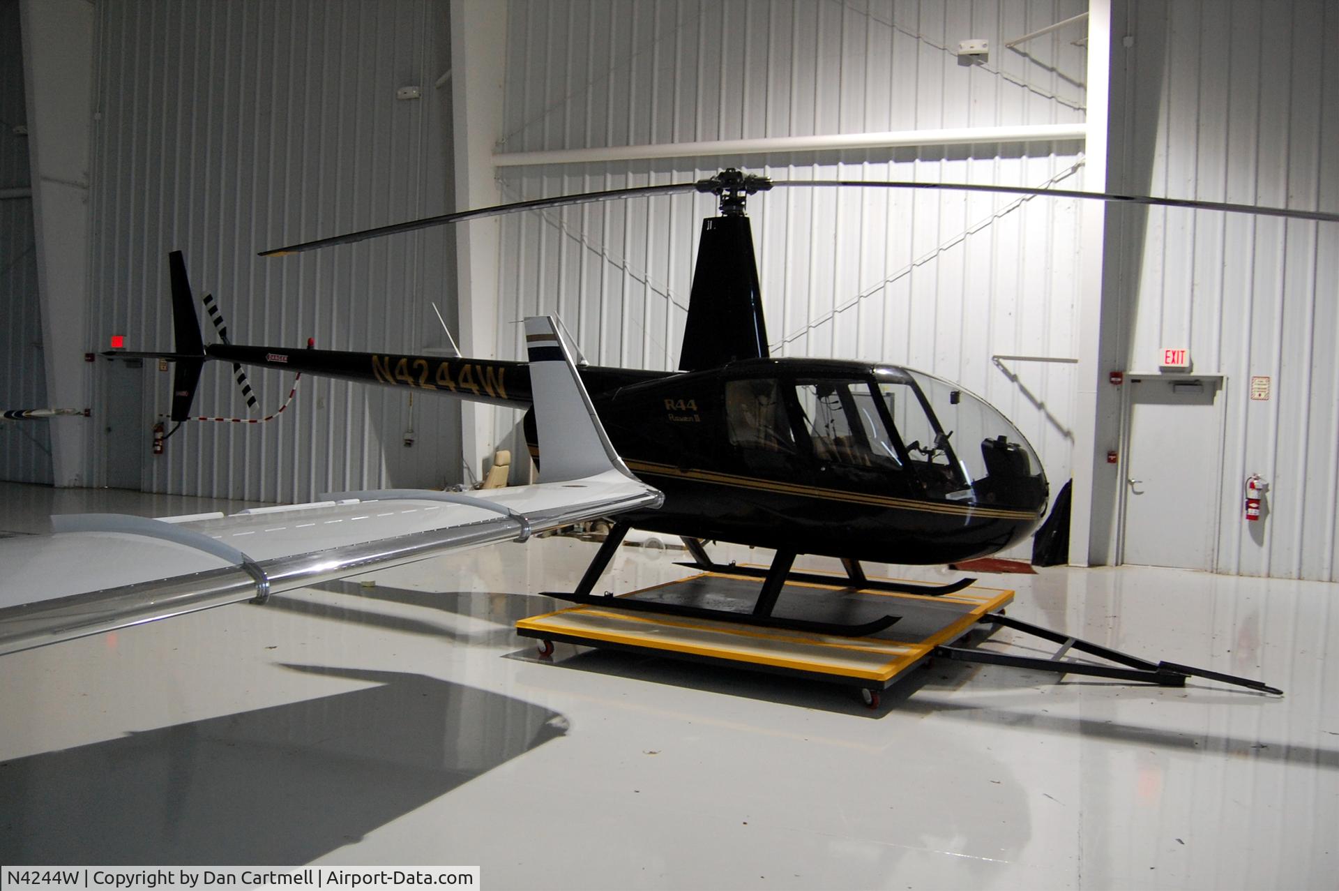 N4244W, 2003 Robinson R44 II C/N 10122, 21 August 2010