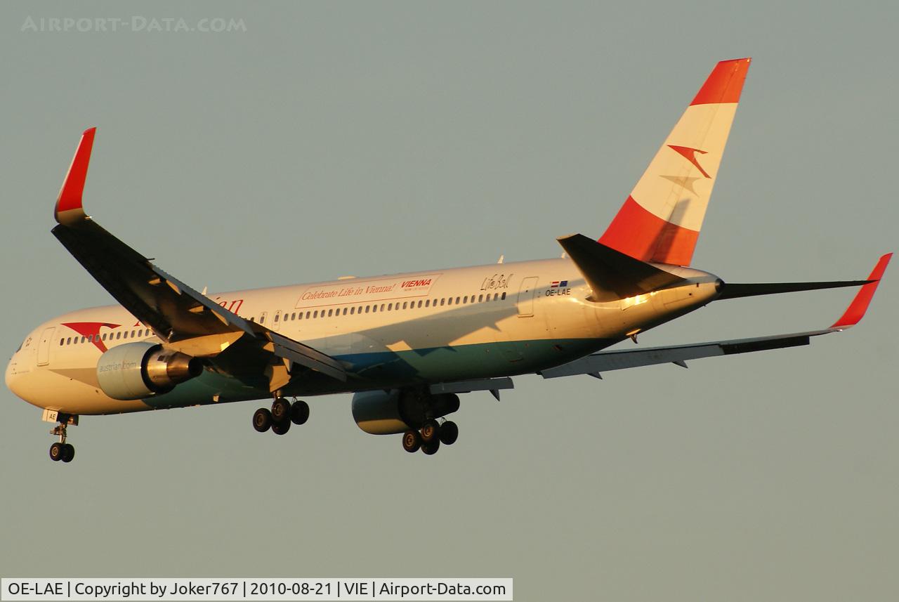 OE-LAE, 2000 Boeing 767-3Z9/ER C/N 30383, Austrian Airlines