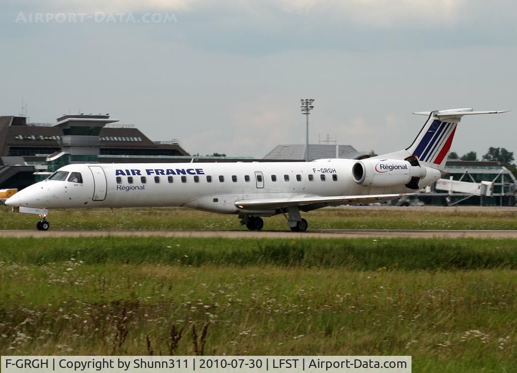 F-GRGH, 1999 Embraer EMB-145EU (ERJ-145EU) C/N 145120, Landing rwy 23