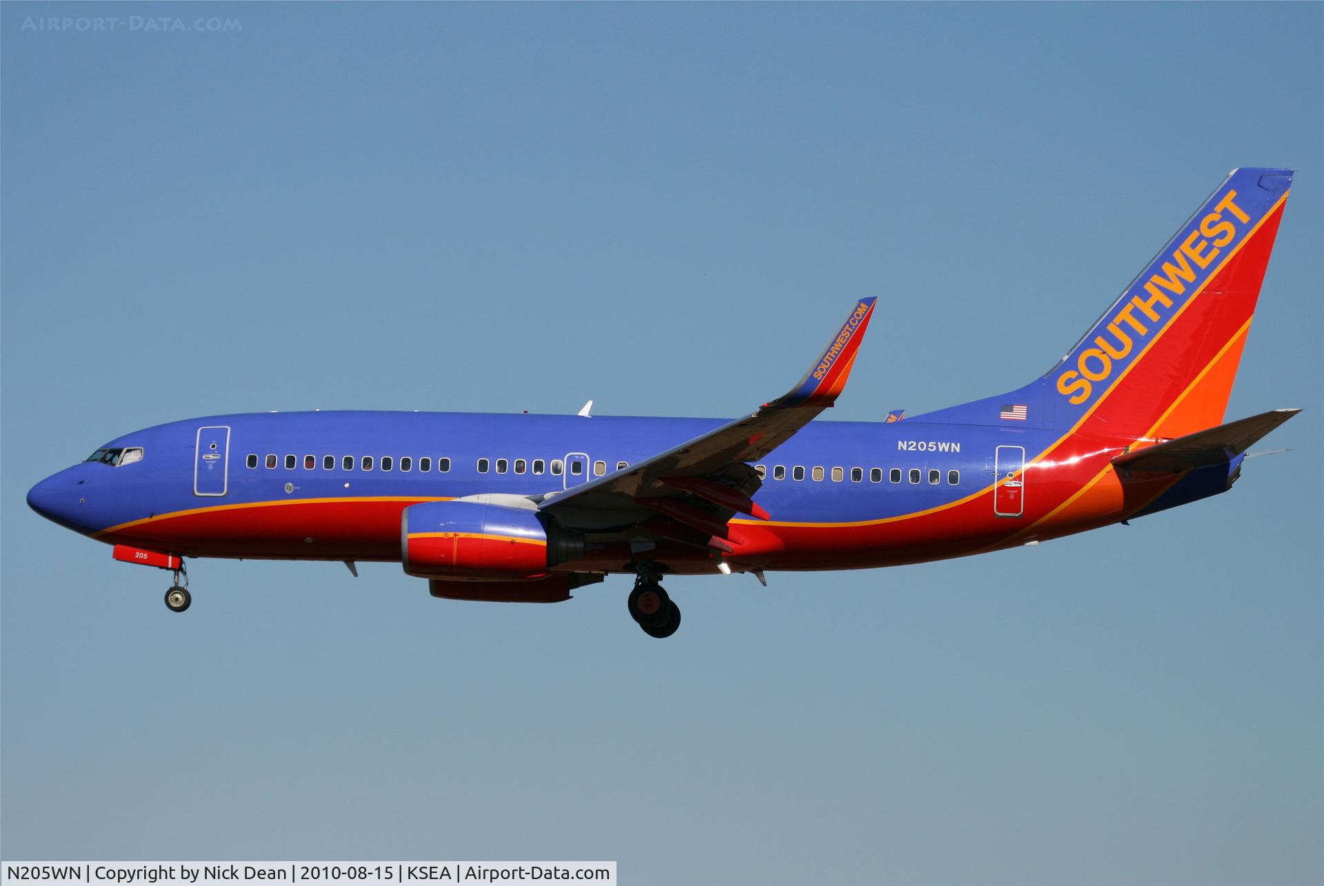 N205WN, 2005 Boeing 737-7H4 C/N 34010, KSEA