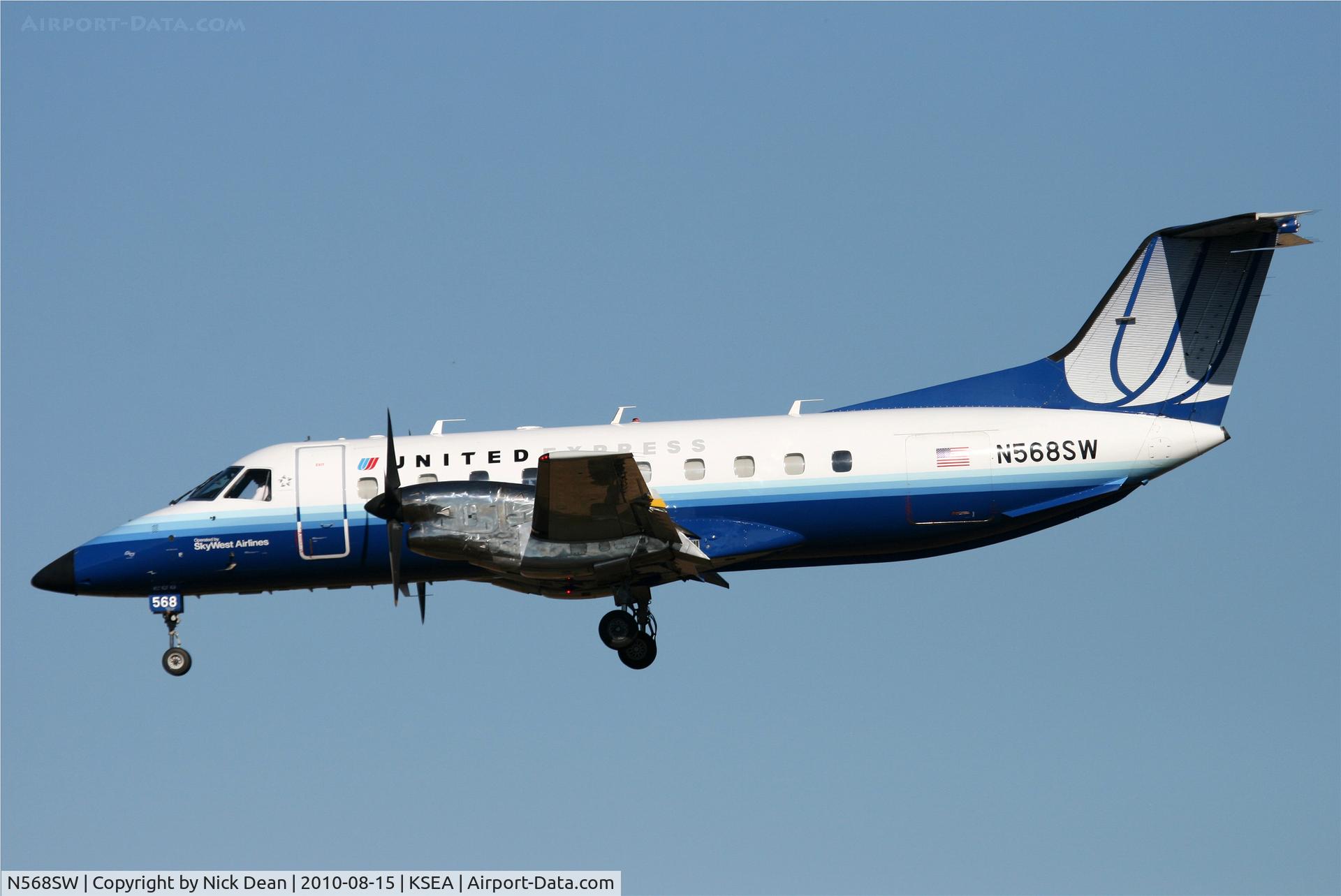 N568SW, 1998 Embraer EMB-120ER Brasilia C/N 120343, KSEA