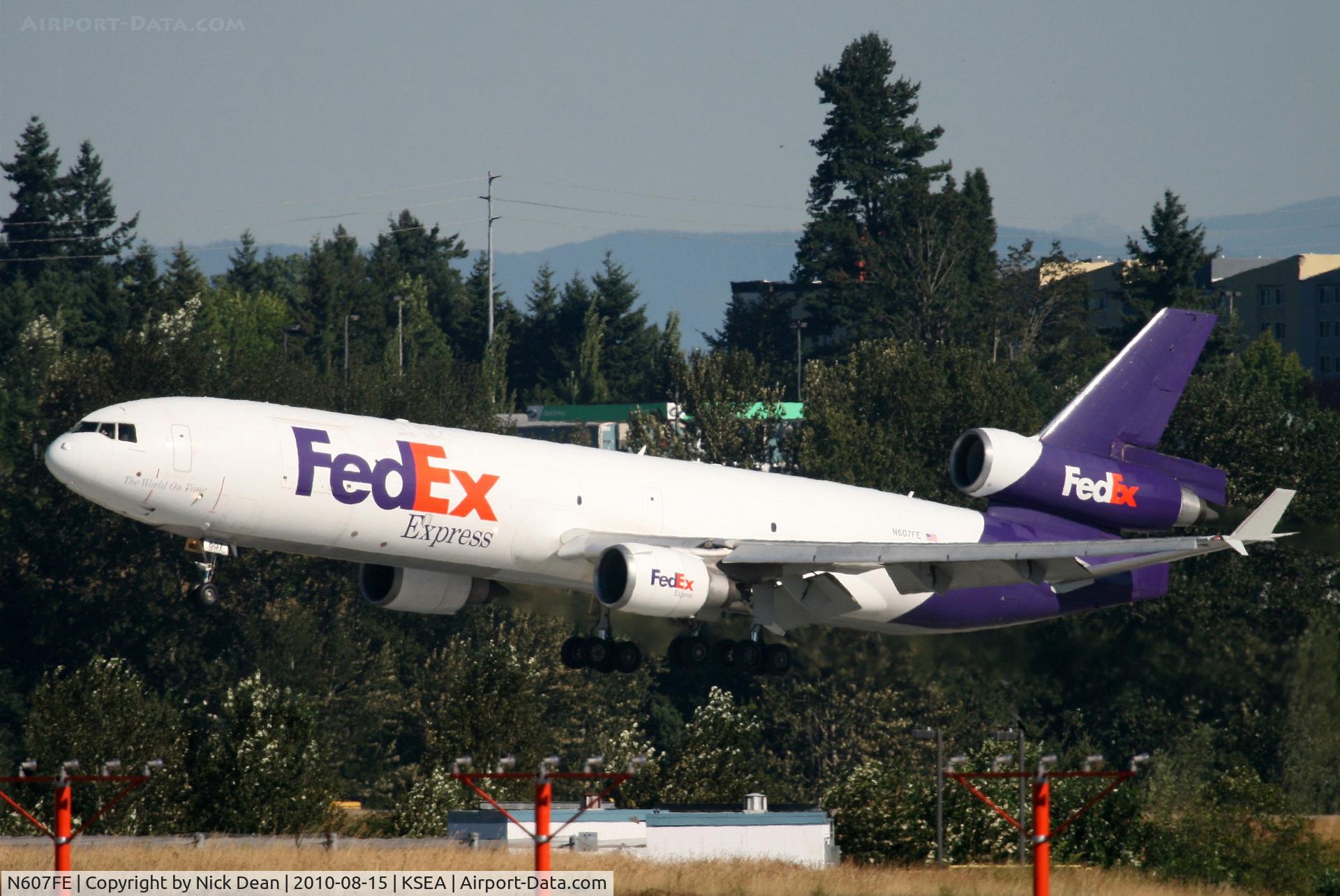 N607FE, 1992 McDonnell Douglas MD-11F C/N 48547, KSEA