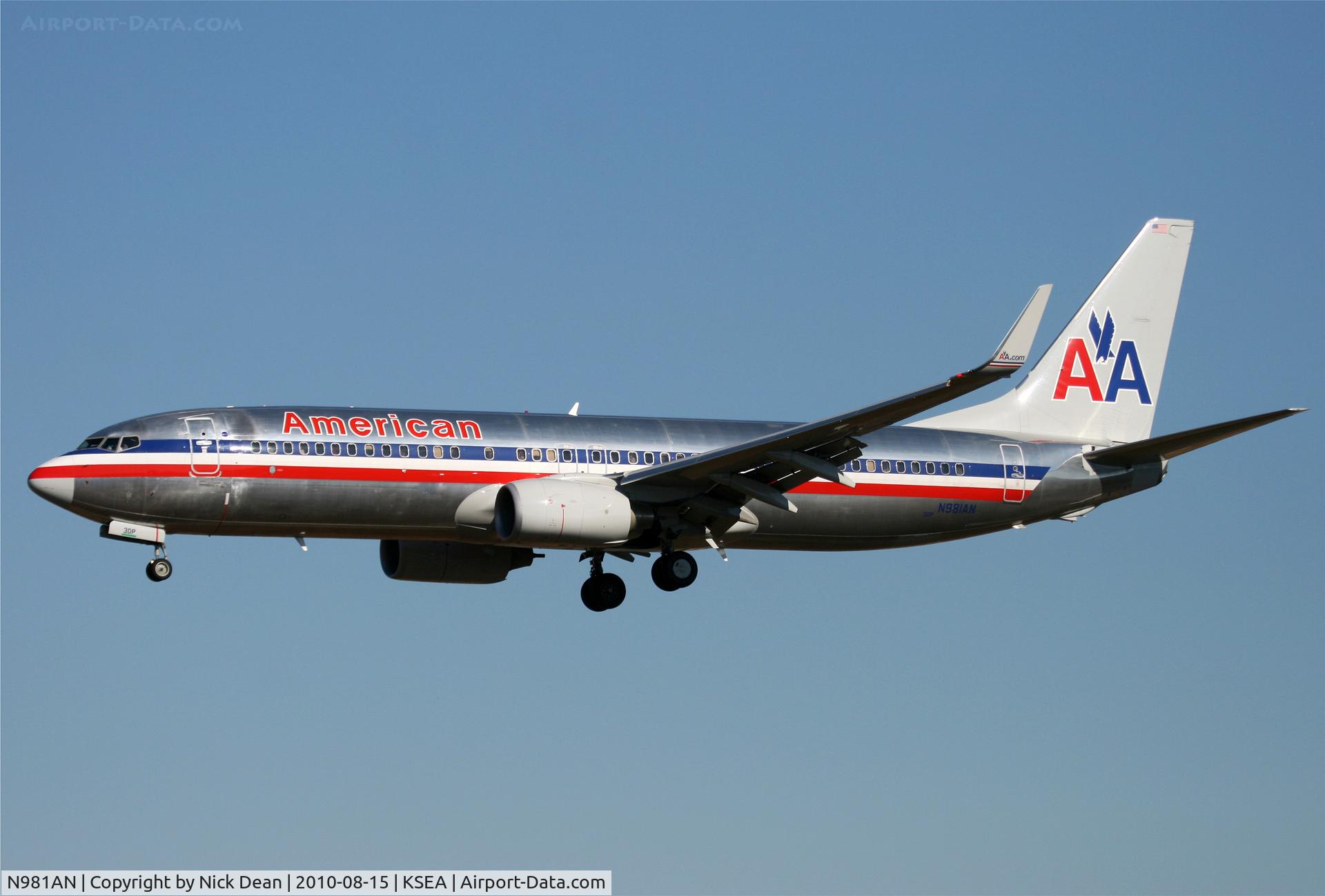 N981AN, 2009 Boeing 737-823 C/N 29569, KSEA