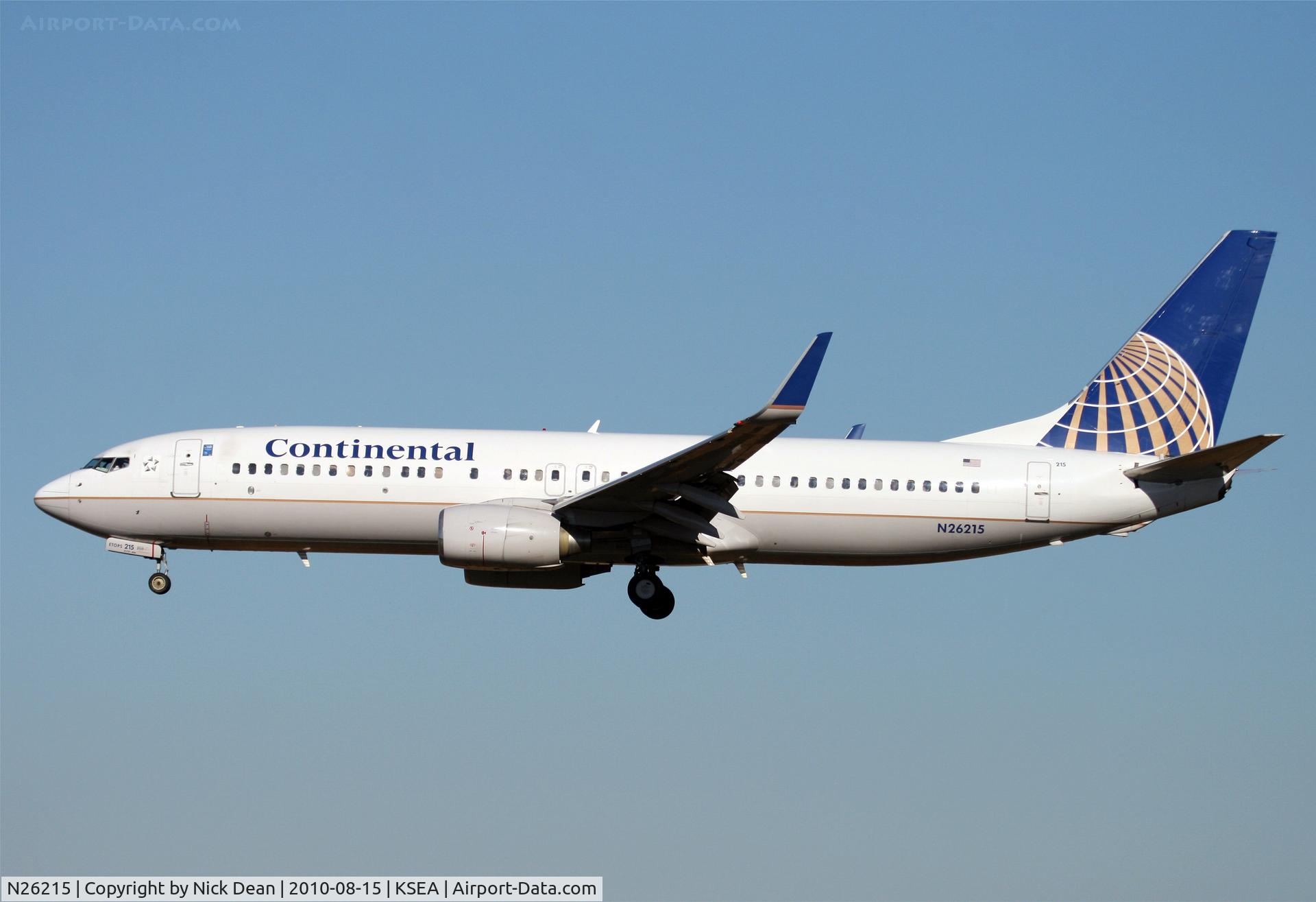 N26215, 1998 Boeing 737-824 C/N 28775, KSEA