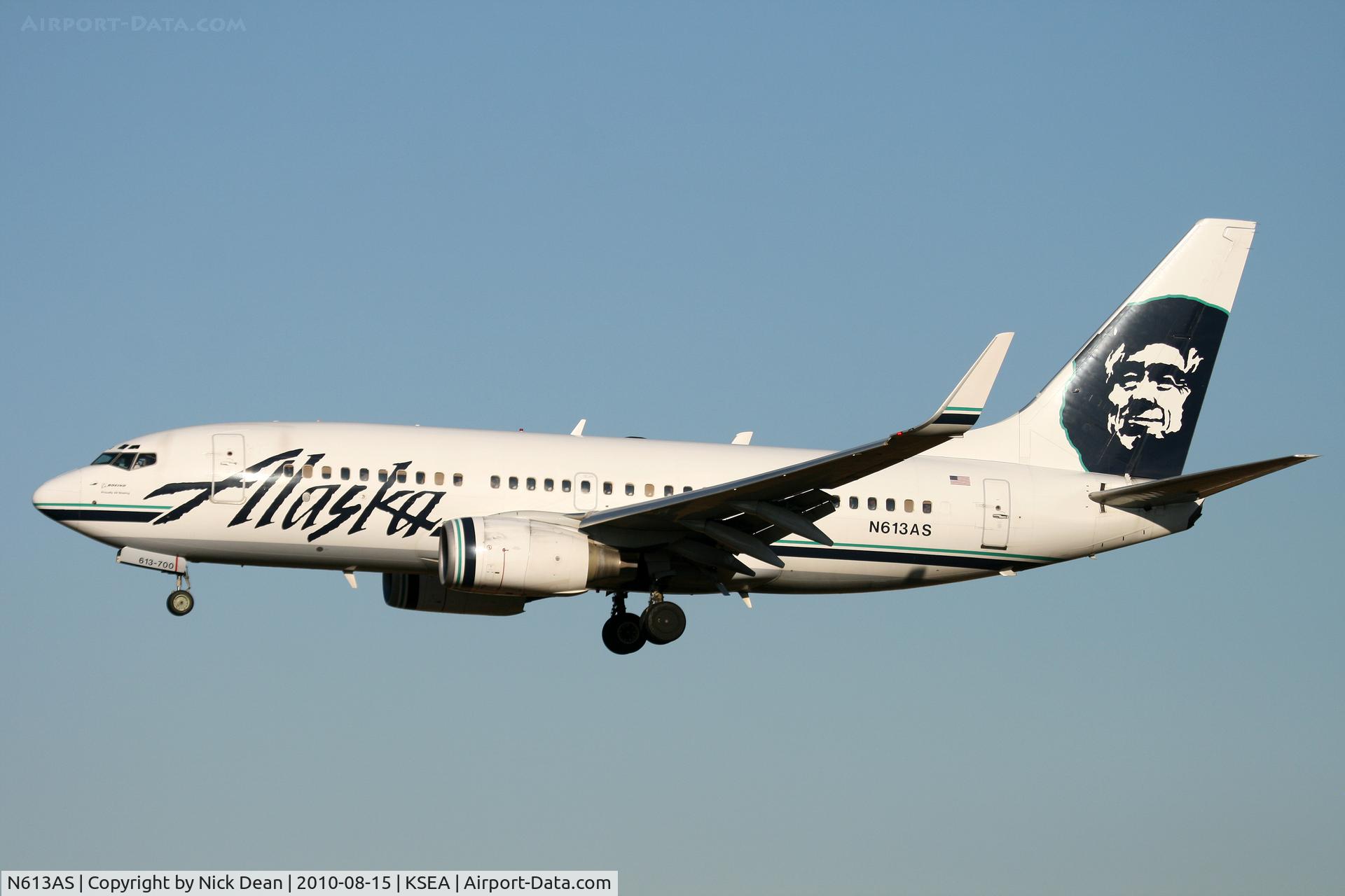 N613AS, 1999 Boeing 737-790 C/N 30163, KSEA