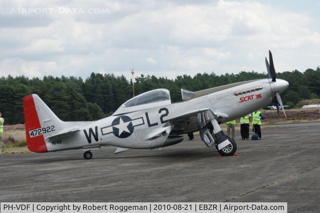 PH-VDF, 1944 North American TF-51D Mustang C/N 122-39381, Fly In Oostmalle.21-08-2010