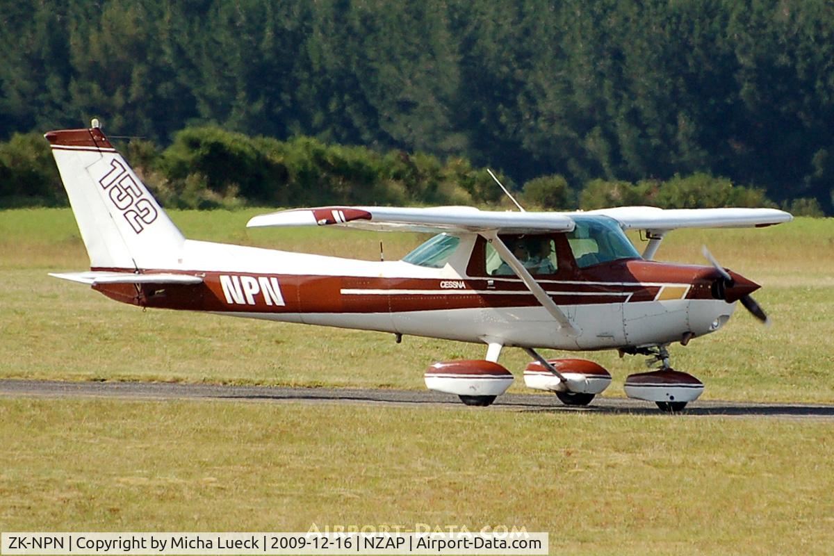 ZK-NPN, 1978 Cessna 152 C/N 15281623, At Taupo