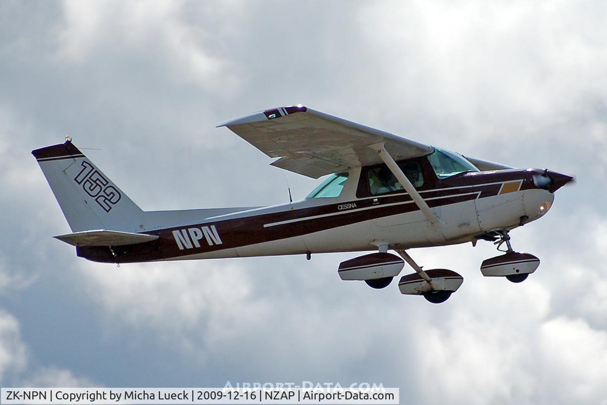 ZK-NPN, 1978 Cessna 152 C/N 15281623, At Taupo