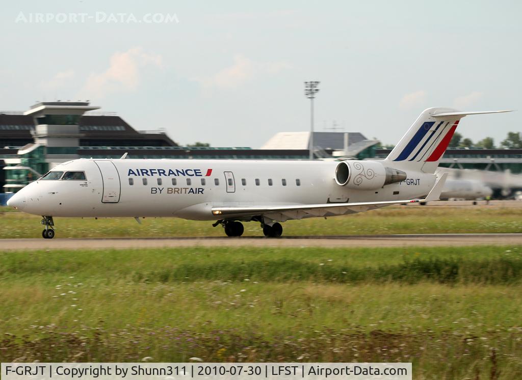 F-GRJT, 2000 Canadair CRJ-100ER (CL-600-2B19) C/N 7389, Taking off rwy 23 in new Air France c/s