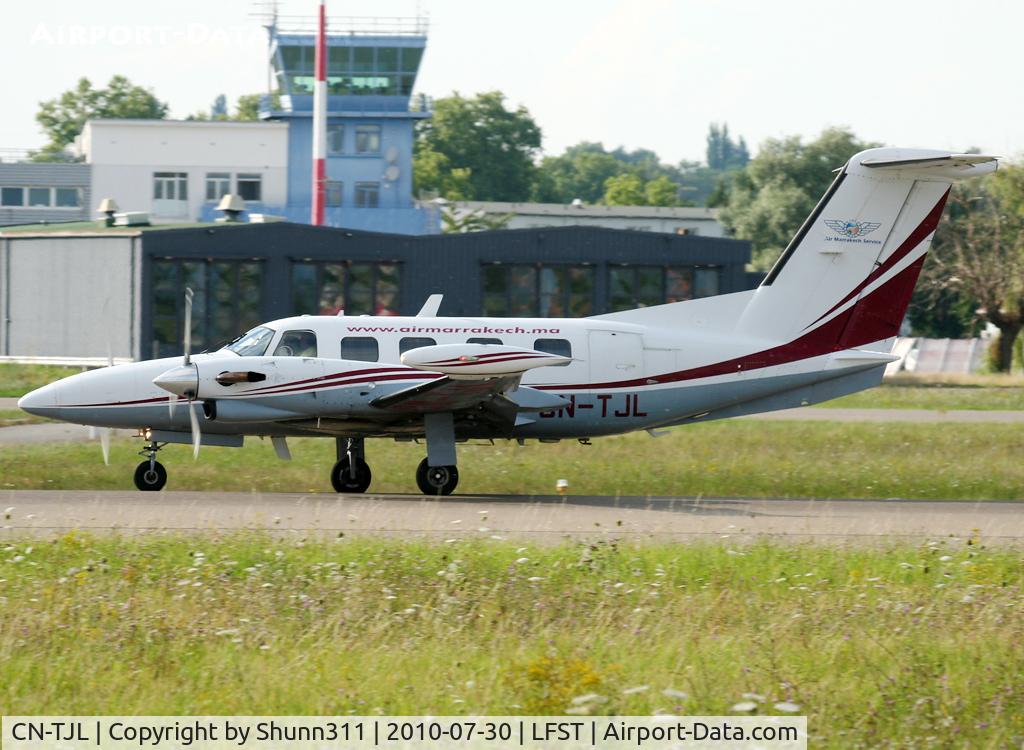 CN-TJL, 1981 Piper PA-42 Cheyenne III C/N 42-8001034, Landing rwy 23