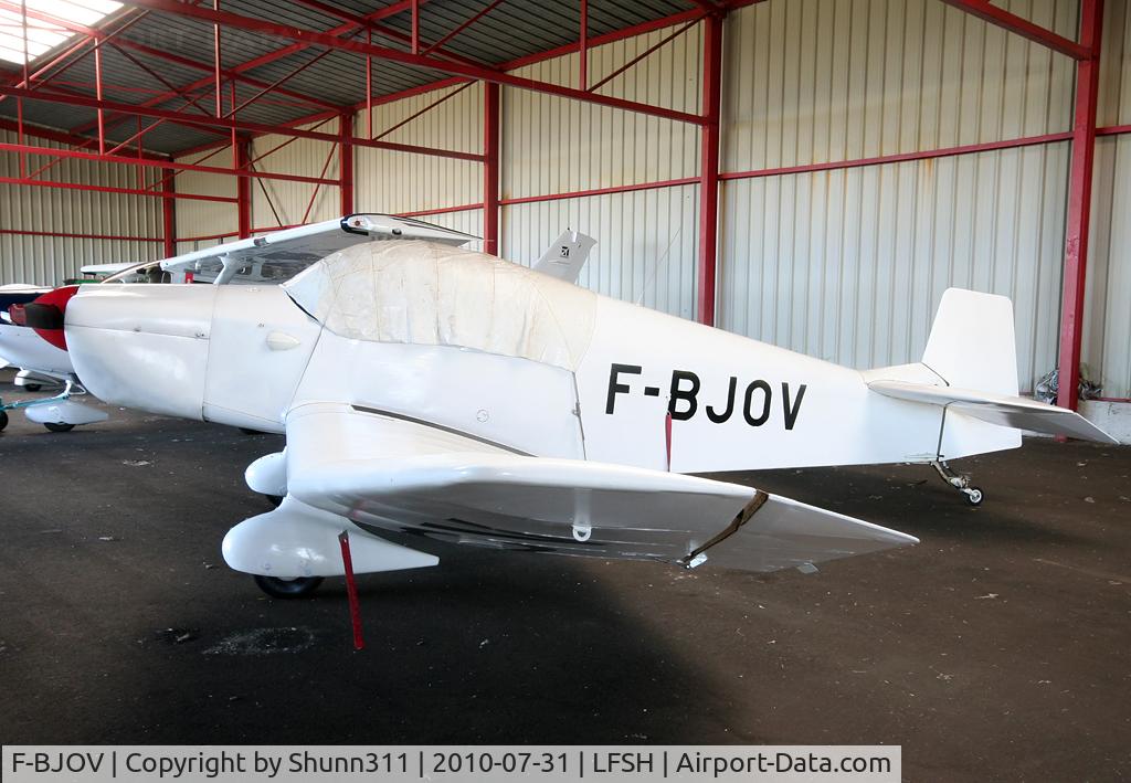 F-BJOV, Jodel DR1050 C/N 24, Hangared...