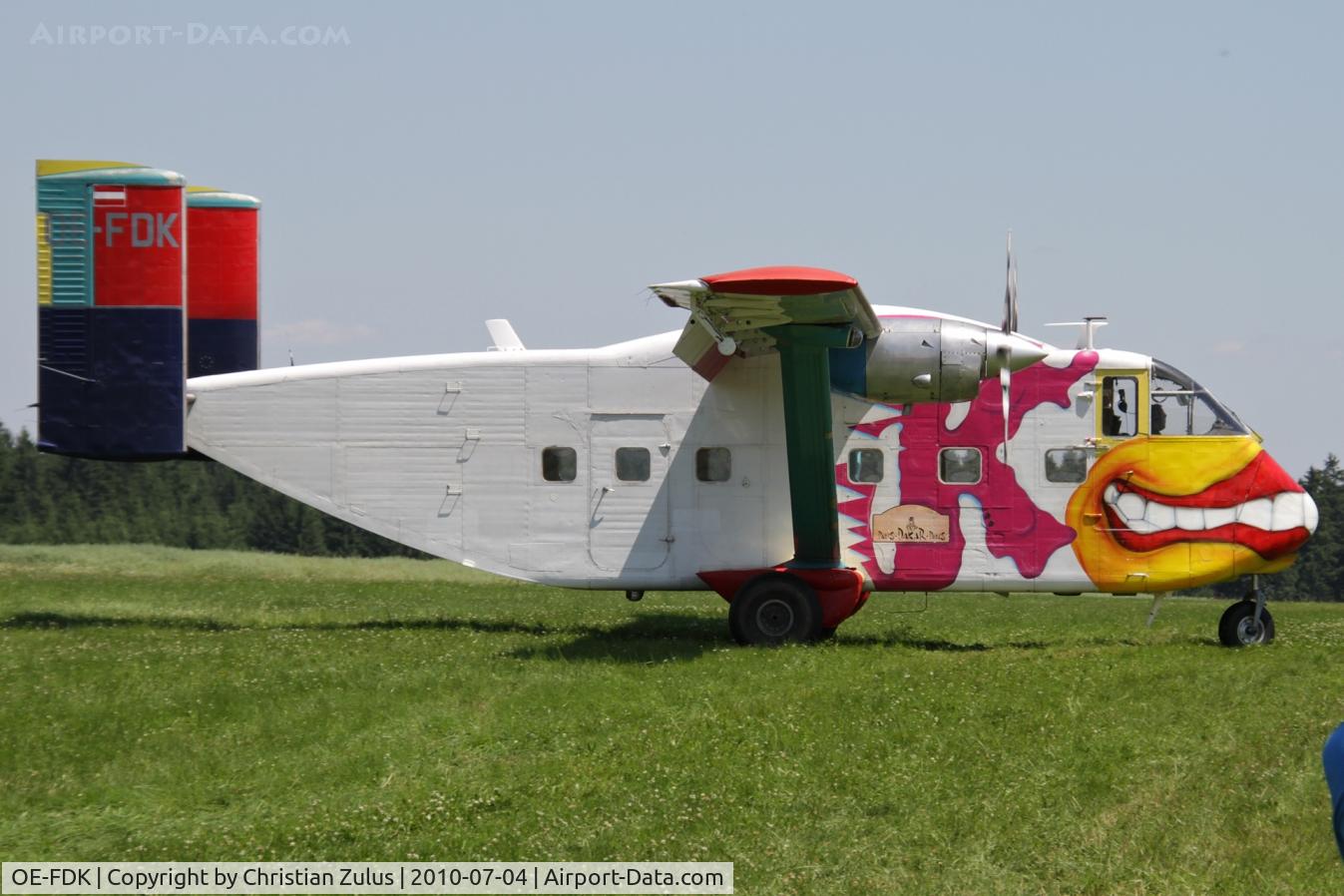 OE-FDK, 1972 Short SC-7 Skyvan 3A-100 C/N SH.1901, Pink Aviation