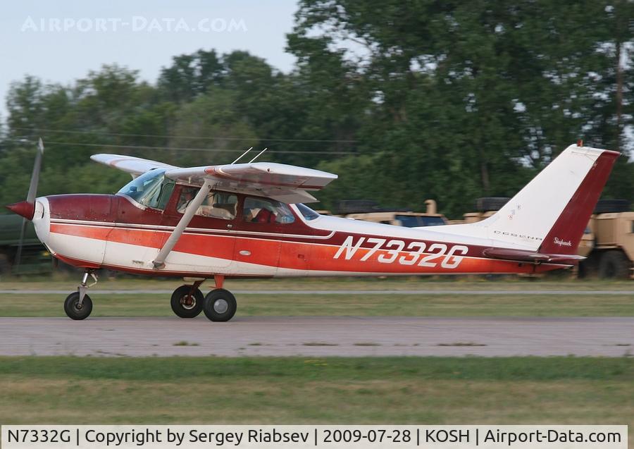 N7332G, 1970 Cessna 172K Skyhawk C/N 17259032, AirVenture 2009