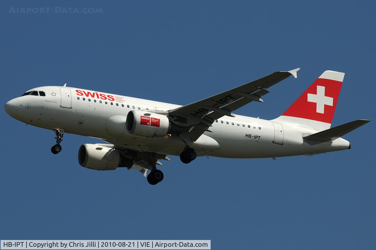 HB-IPT, 1997 Airbus A319-112 C/N 727, SWR