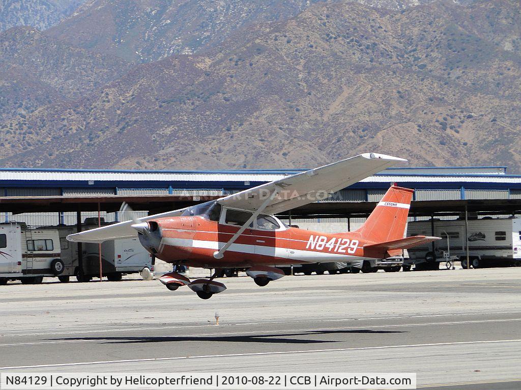 N84129, 1969 Cessna 172K Skyhawk C/N 17258344, Taking off after touch & go in the wind