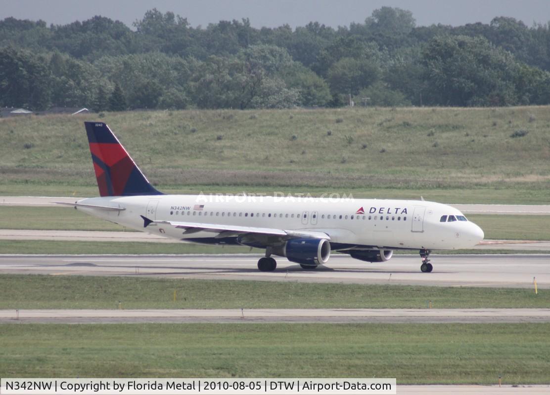 N342NW, 1993 Airbus A320-212 C/N 381, Delta A320
