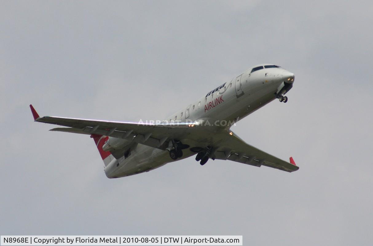 N8968E, 2004 Bombardier CRJ-200 (CL-600-2B19) C/N 7968, Pinnacle CRJ-200