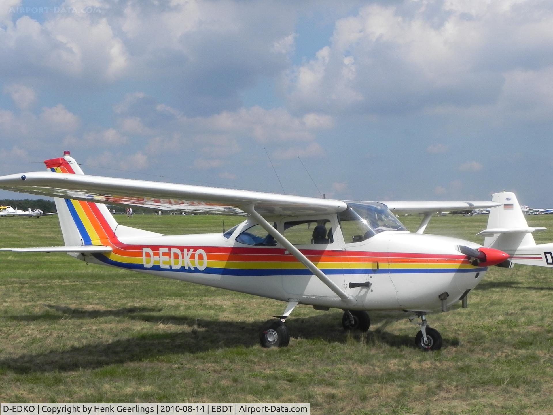 D-EDKO, 1963 Cessna 172D Skyhawk C/N 17249967, Schaffen - Diest , Belgium. Oldtimer Fly- In August 2010
