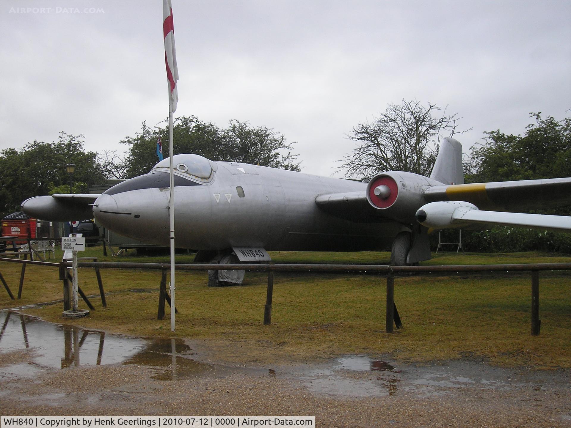 WH840, 1954 English Electric Canberra T.4 C/N EEP71278, Norfolk & Suffolk Aviation Museum, Flixton , UK July 2010