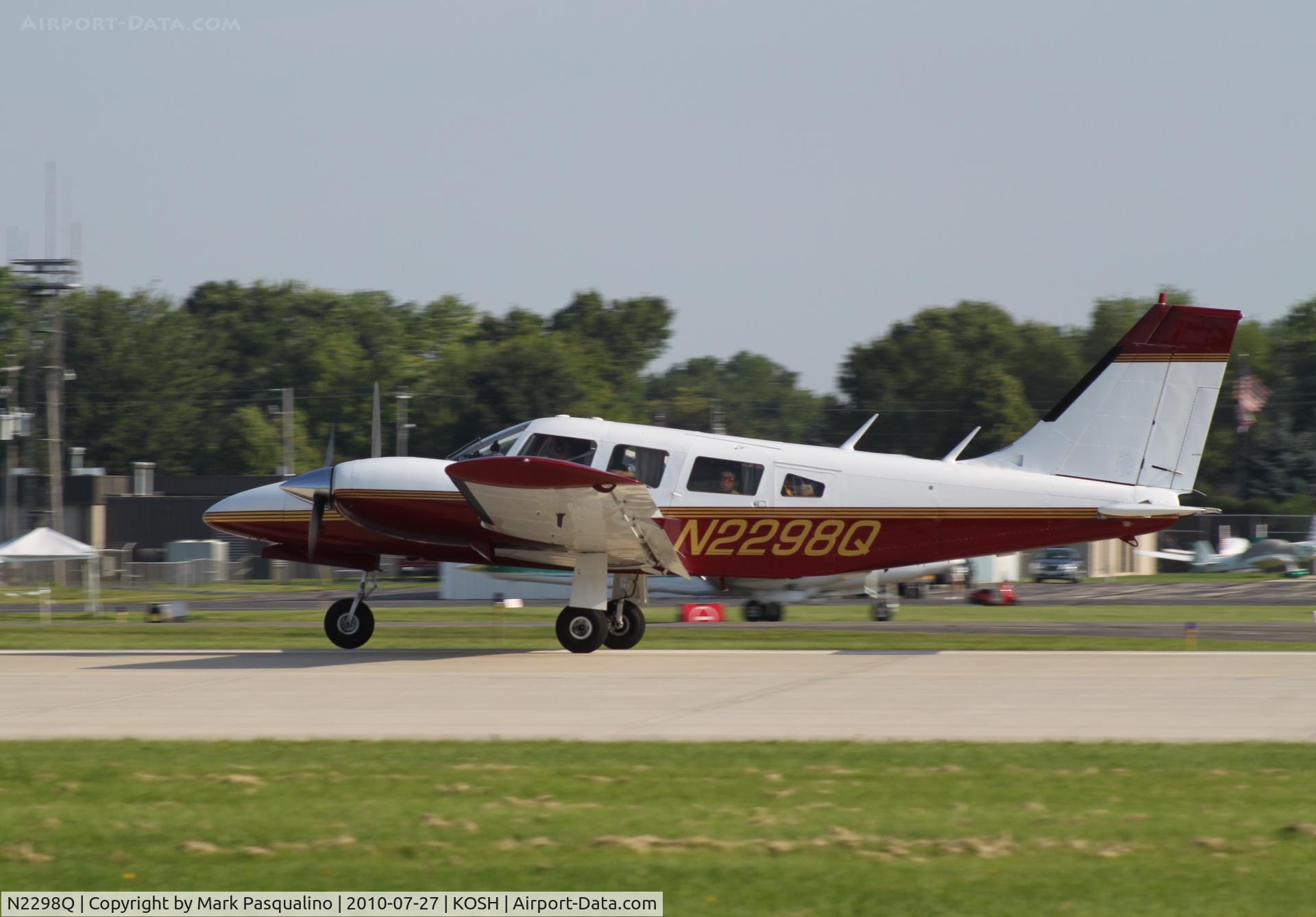 N2298Q, 1977 Piper PA-34-200T Seneca II C/N 34-7770185, Piper PA-34-200T