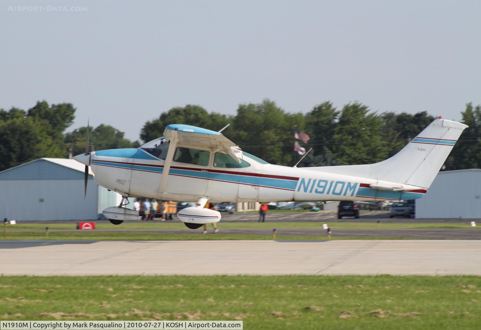 N1910M, 1975 Cessna 182P Skylane C/N 18264475, Cessna 182P