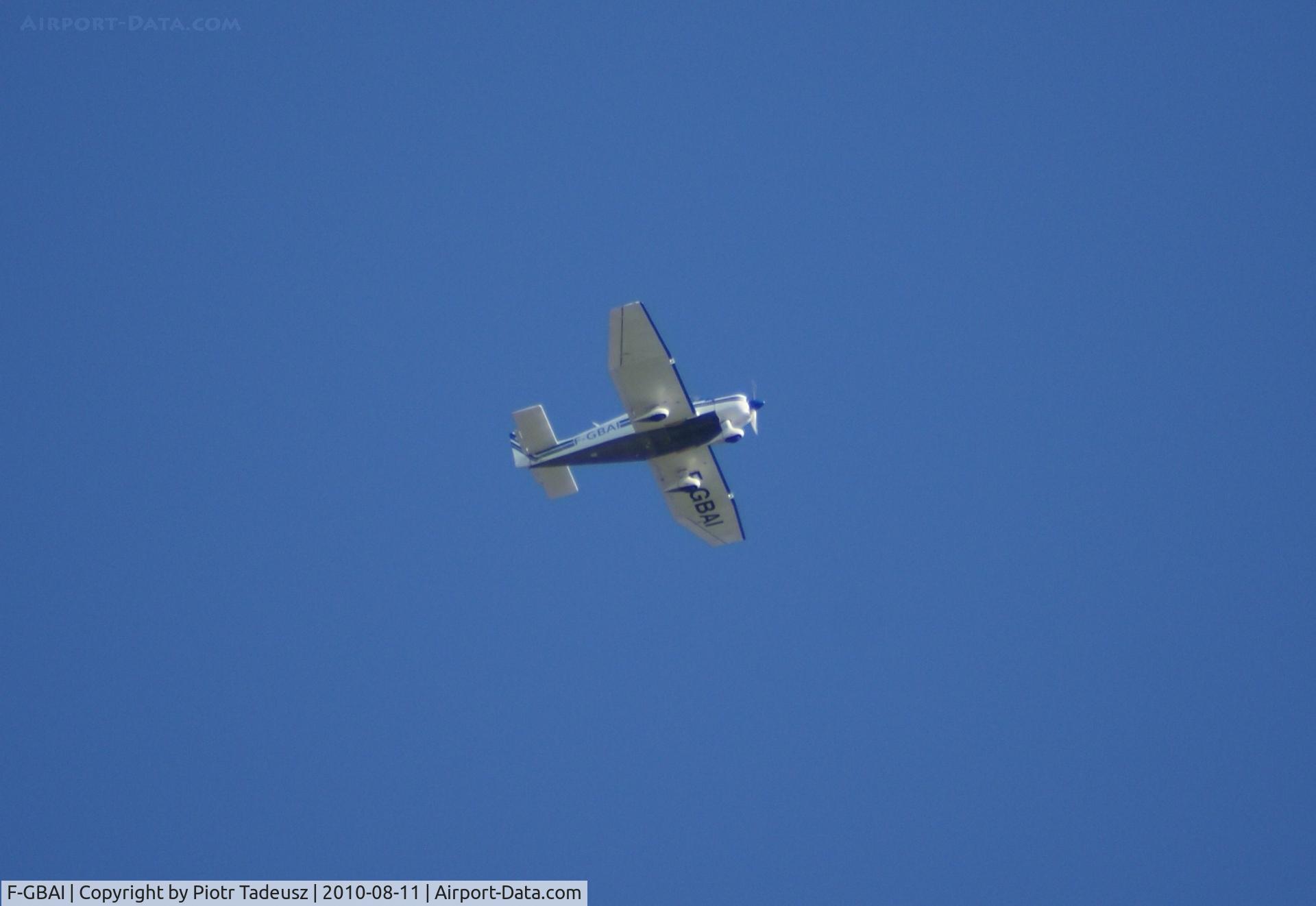 F-GBAI, Robin DR-400-140B Major C/N 1289, over St. Michele, France