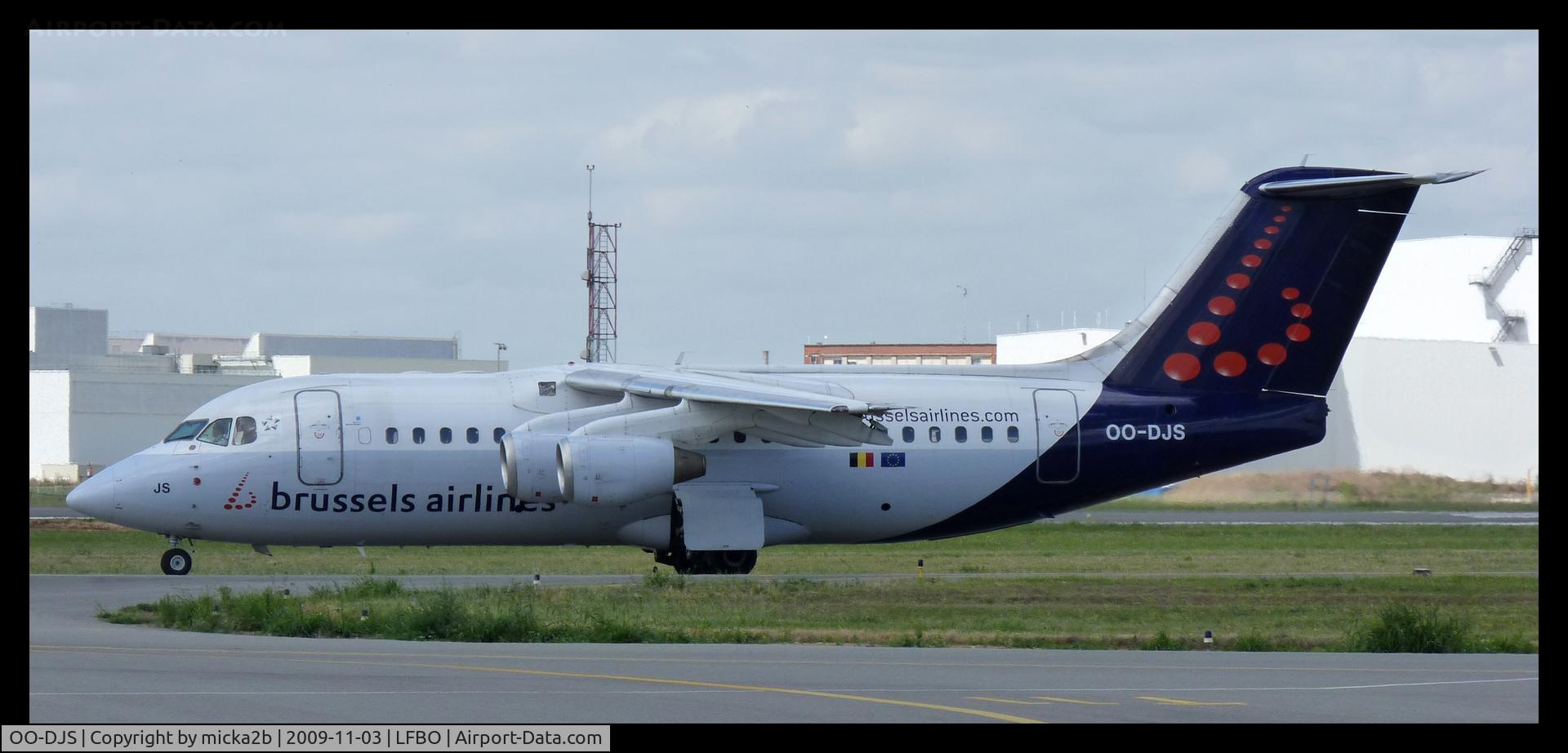 OO-DJS, 1996 British Aerospace Avro 146-RJ85 C/N E.2292, Departure to take off.