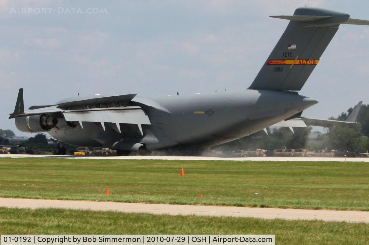 01-0192, 2001 Boeing C-17A Globemaster III C/N P-92, Arriving at Airventure 2010 - Oshkosh, Wisconsin
