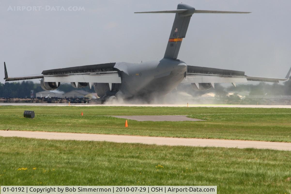 01-0192, 2001 Boeing C-17A Globemaster III C/N P-92, Arriving at Airventure 2010 - Oshkosh, Wisconsin