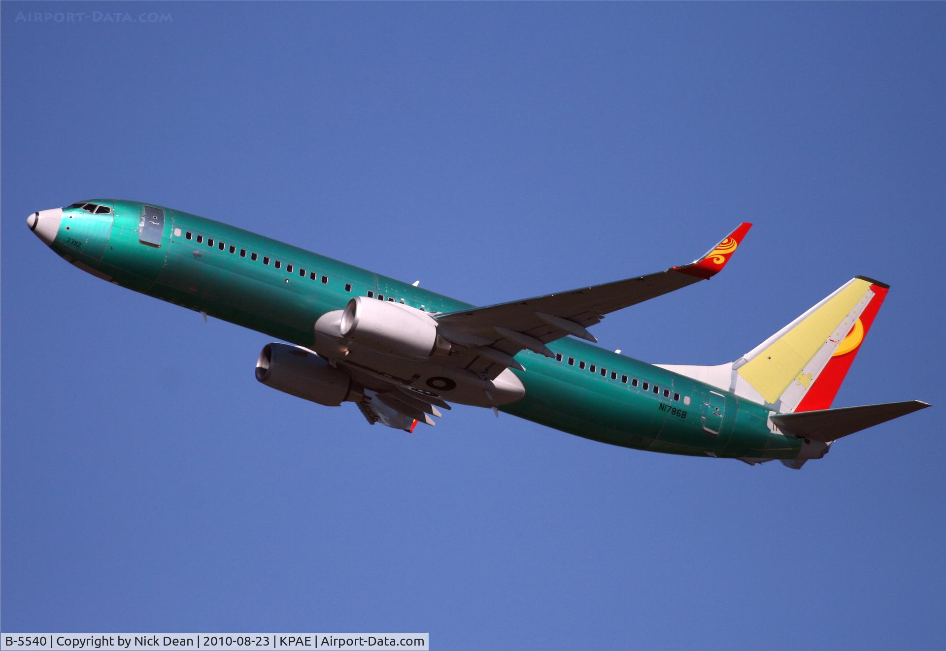 B-5540, 2010 Boeing 737-84P C/N 35761, KPAE
