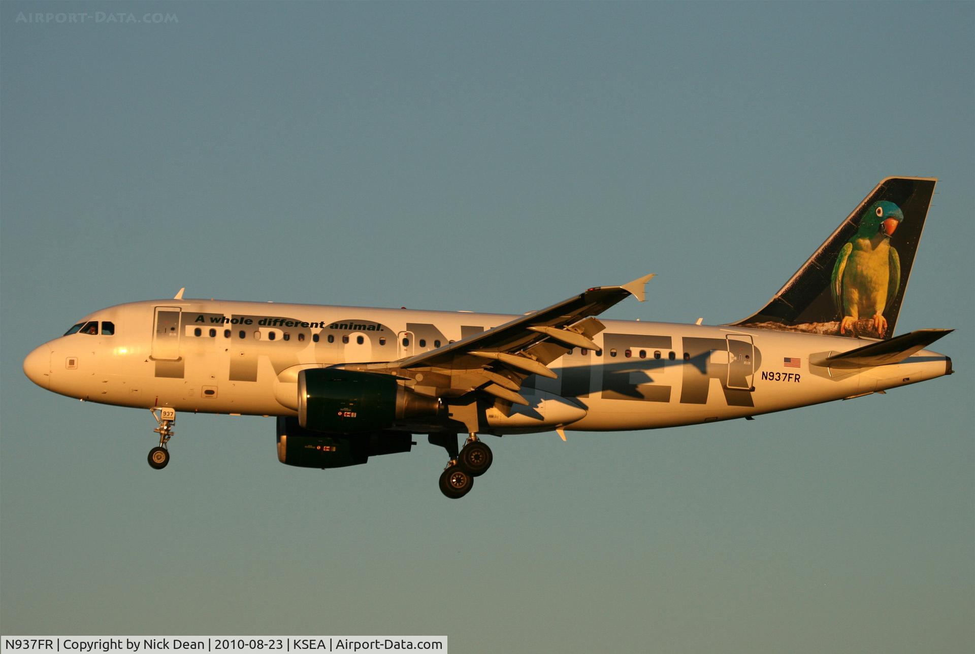 N937FR, 2005 Airbus A319-111 C/N 2400, KSEA