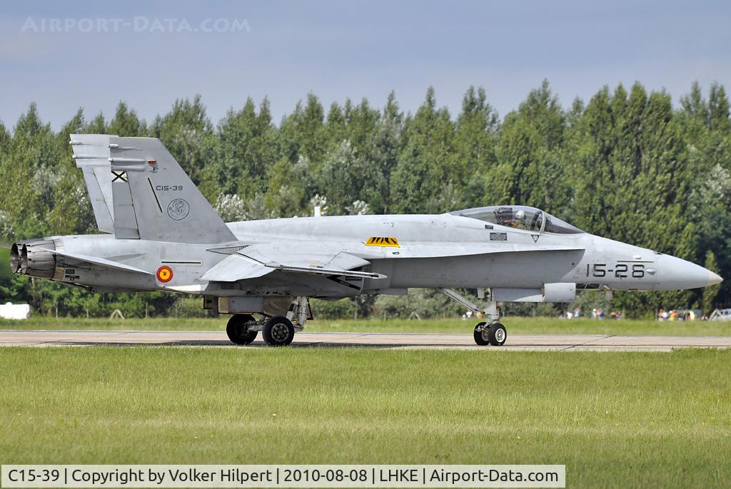 C15-39, McDonnell Douglas EF-18A Hornet C/N 0670/A544, code 15-26