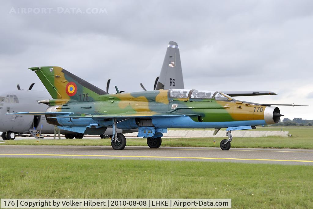 176, Mikoyan-Gurevich MiG-21 C/N 516999176, MiG-21UM