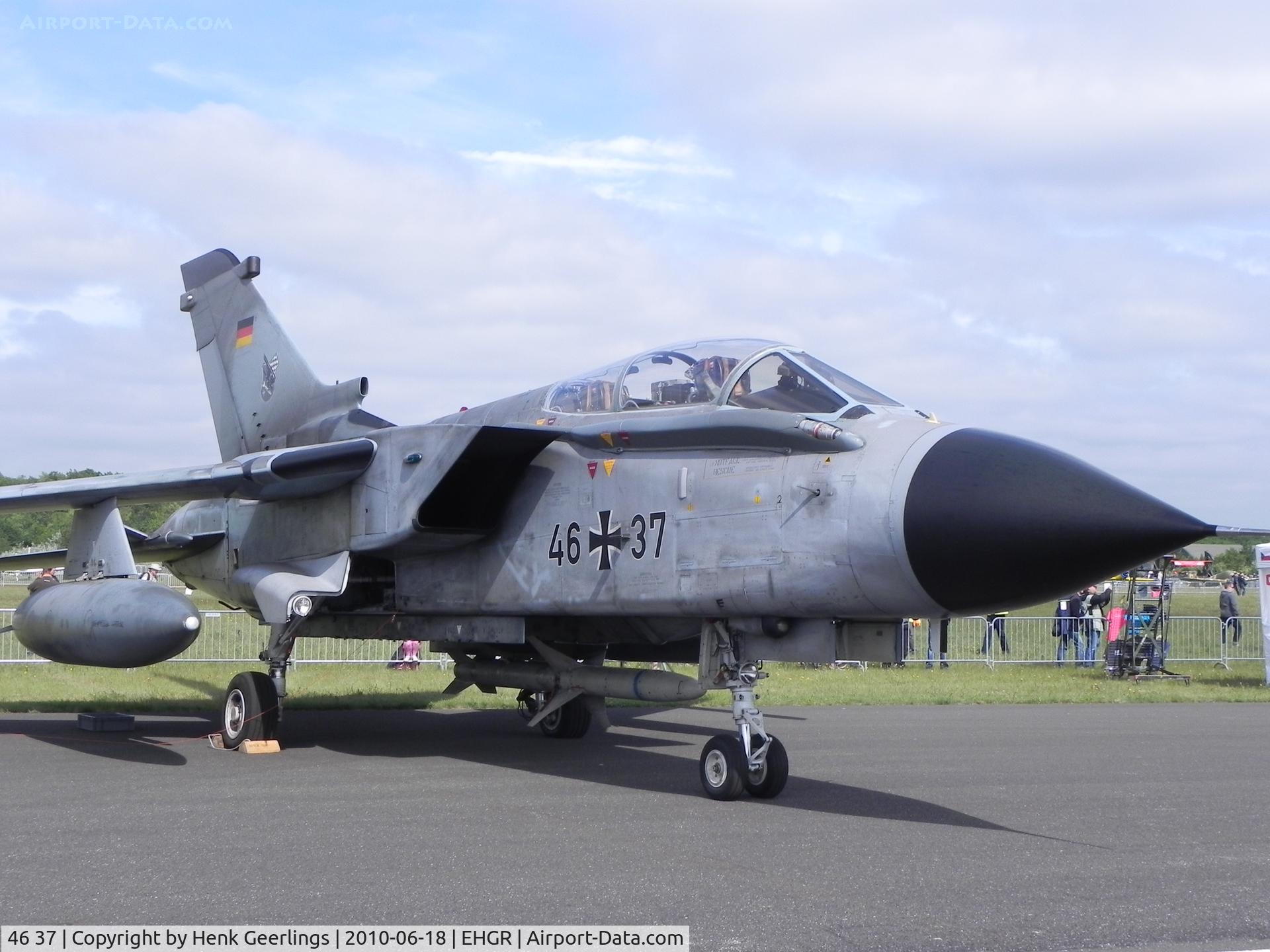 46 37, Panavia Tornado ECR C/N 854/GS270/4337, Dutch AF Open Day,  Gilze Rijen AFB

German AF