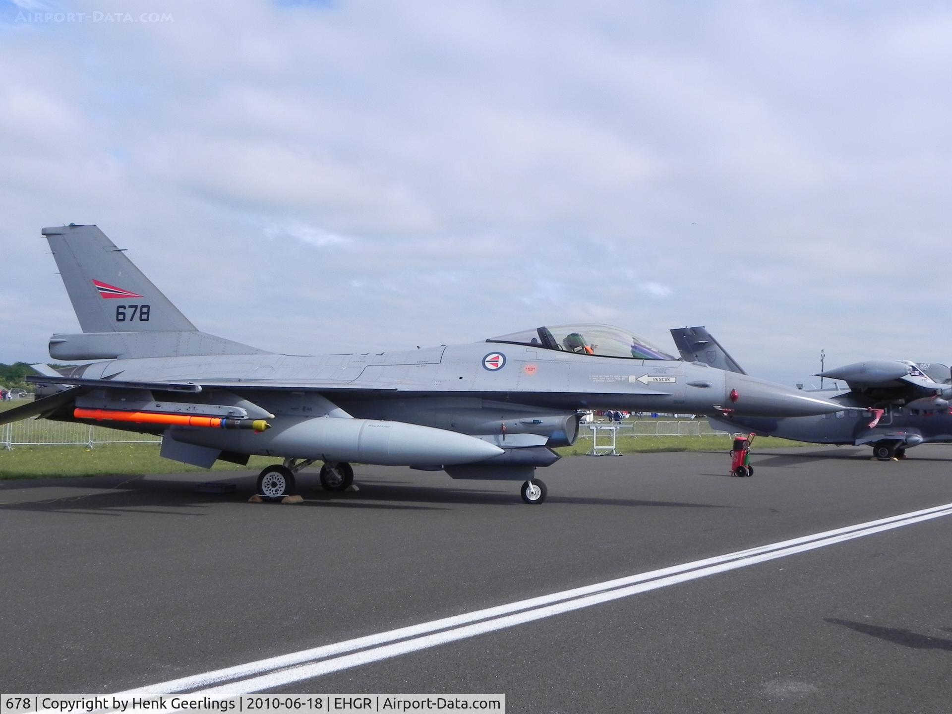 678, 1980 Fokker F-16AM Fighting Falcon C/N 6K-50, Dutch AF Open Day,  Gilze Rijen AFB

Norwegian AF