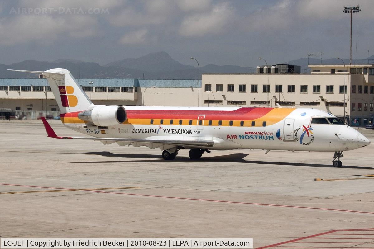 EC-JEF, 2005 Bombardier CRJ-200ER (CL-600-2B19) C/N 8008, taxying out to the active